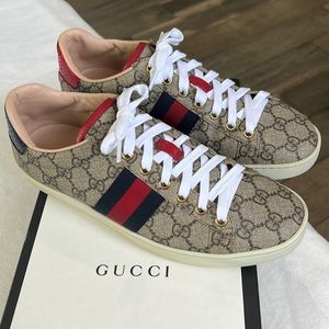 Used Gucci Ace GG Supreme Sneakers Monogram striped size 39 classic with box
